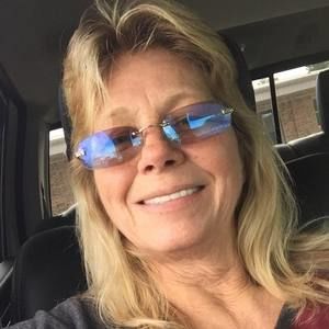 Meet your Posher, Sheryl